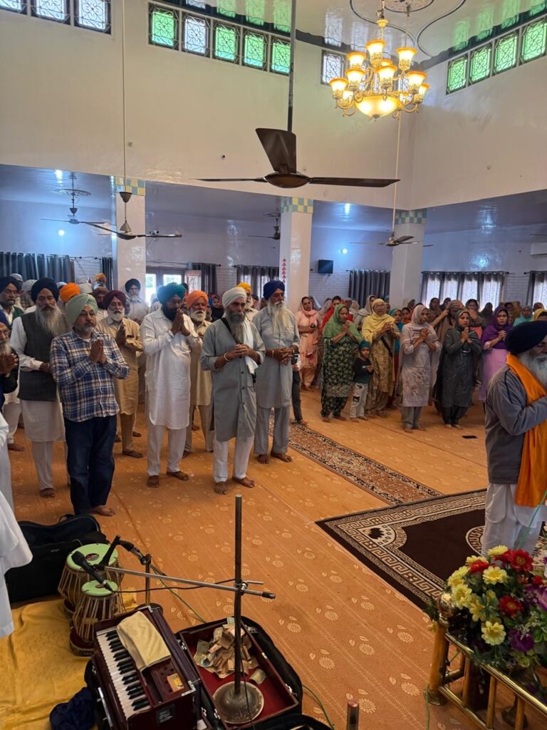 ਸ੍ਰੀ ਗੁਰੂ ਤੇਗ ਬਹਾਦਰ ਜੀ ਦਾ 350ਵਾਂ ਸ਼ਹੀਦੀ ਦਿਹਾੜਾ  ਗੁਰਦੁਆਰਾ ਪਾਤਸ਼ਾਹੀ ਨੌਂਵੀਂ ਅਗੌਲ ਵਿਖੇ ਵਿਸ਼ੇਸ਼ ਧਾਰਮਿਕ ਸਮਾਗਮ ਮੌਕੇ ਗੁਰੂ ਸਾਹਿਬ ਨੂੰ ਨਤਮਸਤਕ ਹੋਈ ਵੱਡੀ ਗਿਣਤੀ ਸੰਗਤ